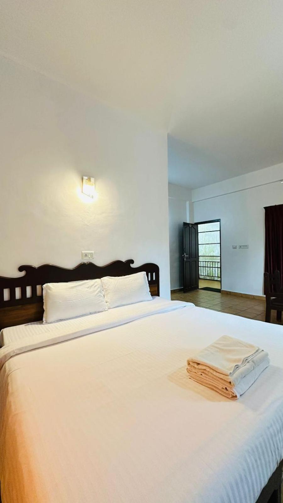 Wild Elephant Resort Kallar Vattiyar Экстерьер фото