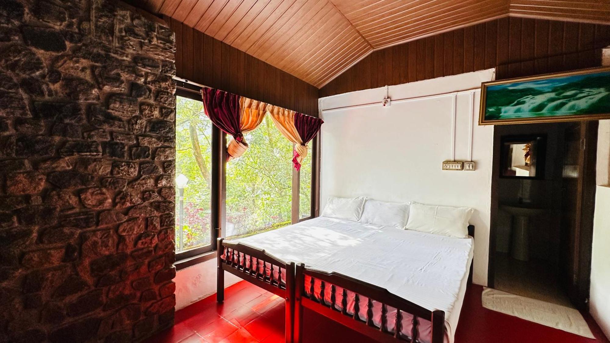 Wild Elephant Resort Kallar Vattiyar Экстерьер фото